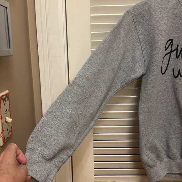 "Gumbo Weather" Sweatshirt in Grey, Size Small, EUC - Picture 7 of 15